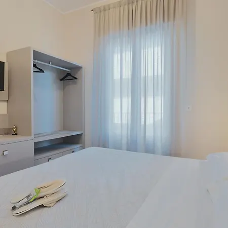 住宿加早餐酒店 Amare - Il Battito Del Mare A Due Passi 4*