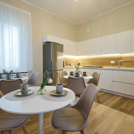 Amare - Il Battito Del Mare A Due Passi