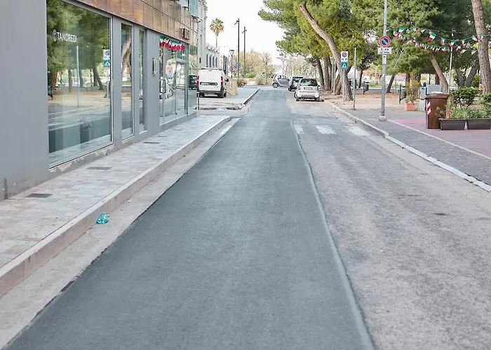 Amare - Il Battito Del Mare A Due Passi Alojamento de Acomodação e Pequeno-almoço 4*