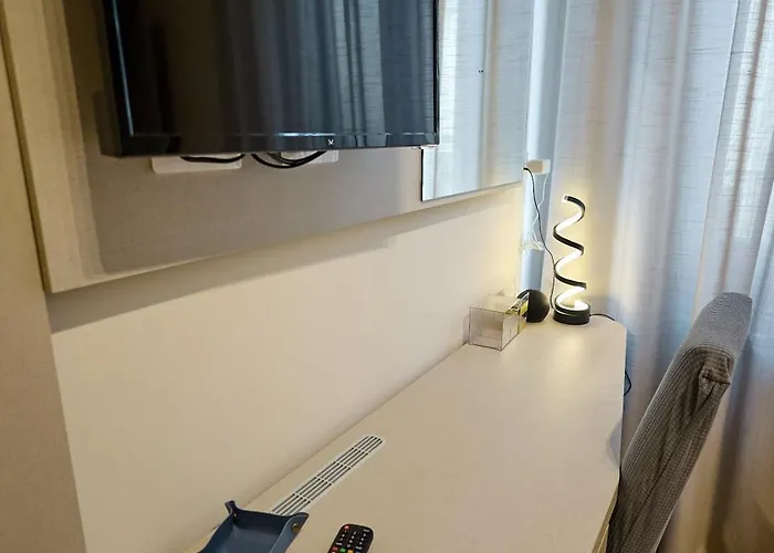 Alojamento de Acomodação e Pequeno-almoço Amare - Il Battito Del Mare A Due Passi 4*